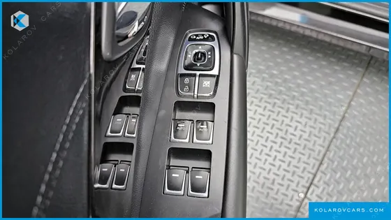 HYUNDAI GRANDEUR HG300 PREMIUM