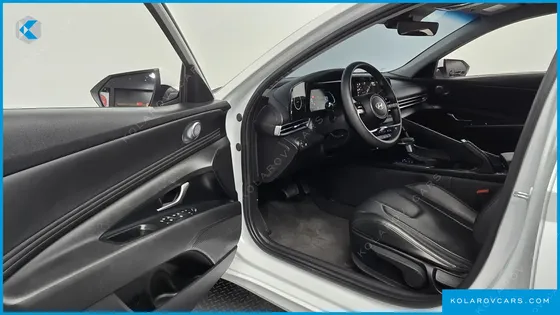 HYUNDAI ELANTRA (AVANTE) 1.6