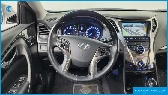 HYUNDAI GRANDEUR HG240 LUXURY