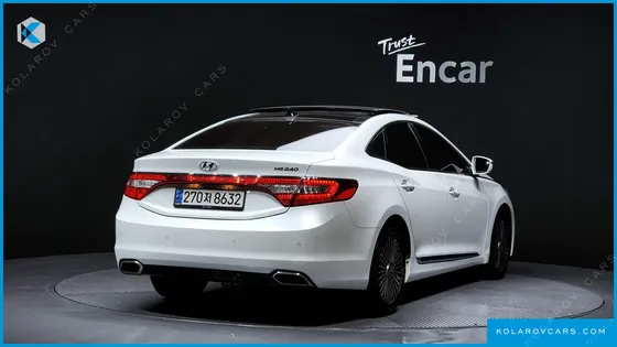 HYUNDAI GRANDEUR HG240 MODERN