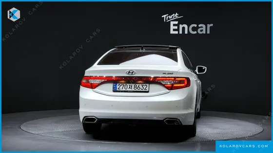 HYUNDAI GRANDEUR HG240 MODERN