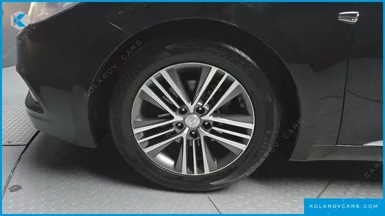 HYUNDAI GRANDEUR LPG HG300 MODERN