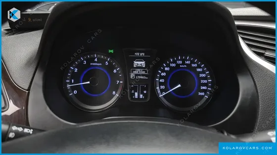 HYUNDAI GRANDEUR LPG HG300 MODERN