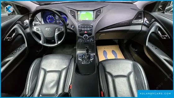 HYUNDAI GRANDEUR HG240 MODERN