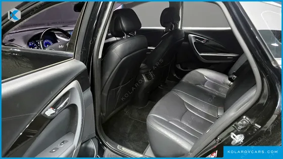 HYUNDAI GRANDEUR HG240 MODERN