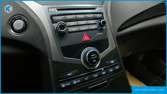 HYUNDAI GRANDEUR HG240 MODERN