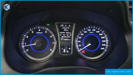 HYUNDAI GRANDEUR HG240 MODERN