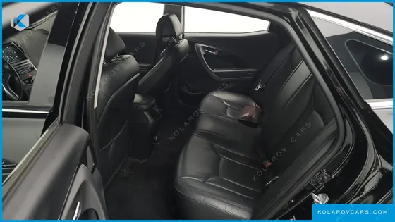 HYUNDAI GRANDEUR HG240 MODERN