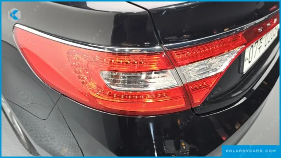HYUNDAI GRANDEUR HG240 MODERN