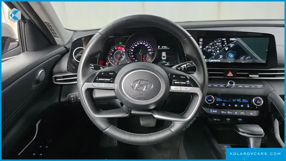 HYUNDAI ELANTRA (AVANTE) 1.6