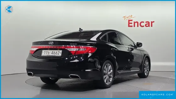 HYUNDAI GRANDEUR HG240 MODERN