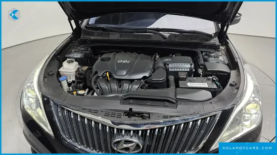 HYUNDAI GRANDEUR HG240 MODERN