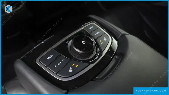 HYUNDAI GRANDEUR HG240 MODERN