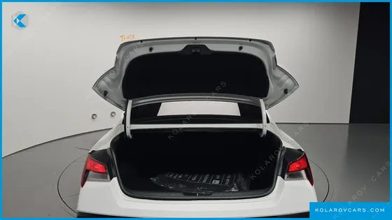 HYUNDAI ELANTRA (AVANTE) 1.6