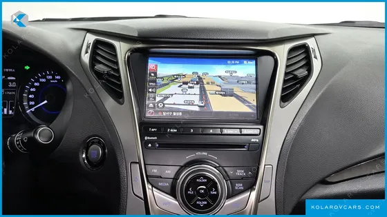 HYUNDAI GRANDEUR HG240 LUXURY