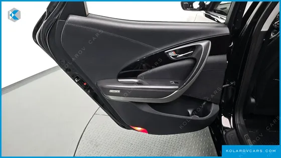 HYUNDAI GRANDEUR HG240 LUXURY