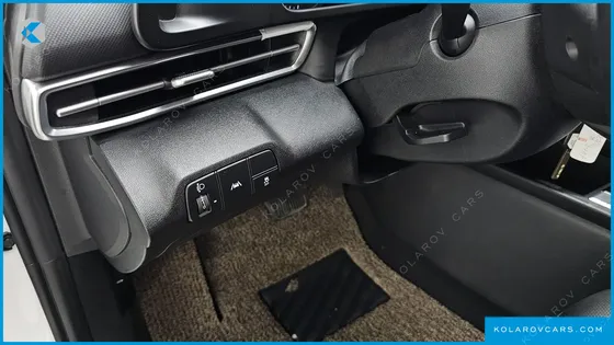 HYUNDAI ELANTRA (AVANTE) 1.6 LPI (RENTAL CAR)