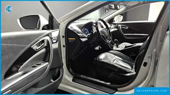 HYUNDAI GRANDEUR HG240 MODERN