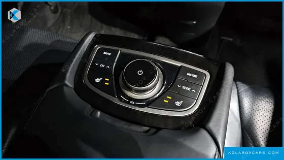 HYUNDAI GRANDEUR HG240 MODERN
