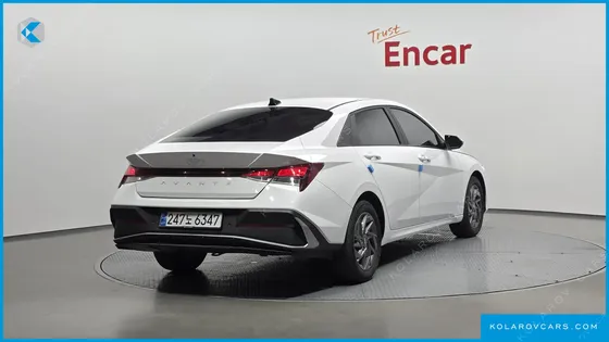 HYUNDAI ELANTRA (AVANTE) 1.6