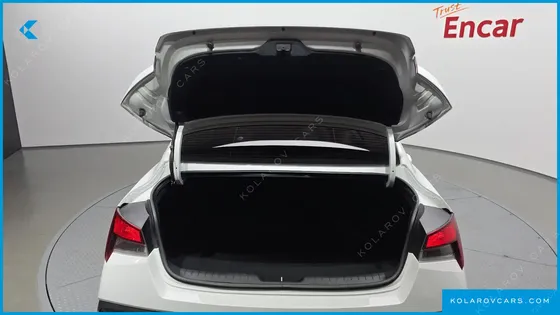 HYUNDAI ELANTRA (AVANTE) 1.6
