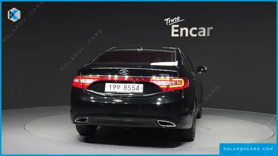 HYUNDAI GRANDEUR HG240 MODERN