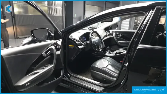HYUNDAI GRANDEUR HG240 MODERN