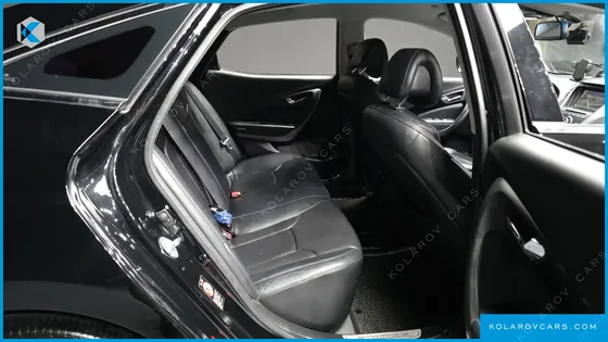 HYUNDAI GRANDEUR HG240 MODERN