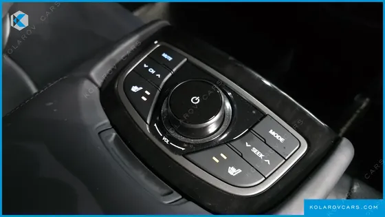 HYUNDAI GRANDEUR HG240 MODERN