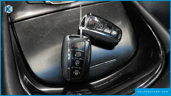 HYUNDAI GRANDEUR HG240 MODERN