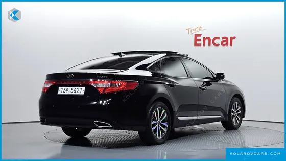 HYUNDAI GRANDEUR HG240 LUXURY