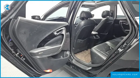 HYUNDAI GRANDEUR HG240 LUXURY