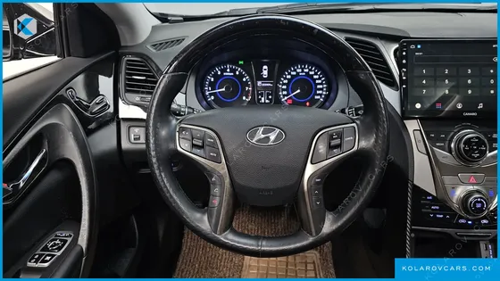 HYUNDAI GRANDEUR HG240 LUXURY