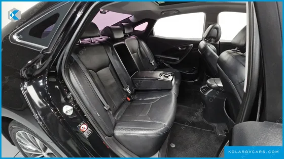HYUNDAI GRANDEUR HG240 MODERN