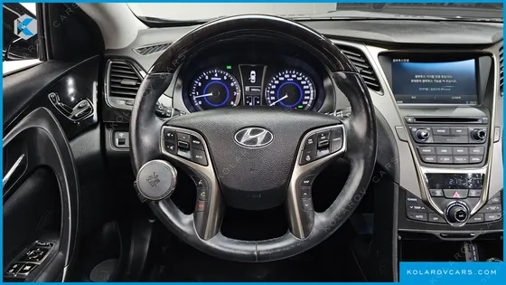 HYUNDAI GRANDEUR HG240 MODERN