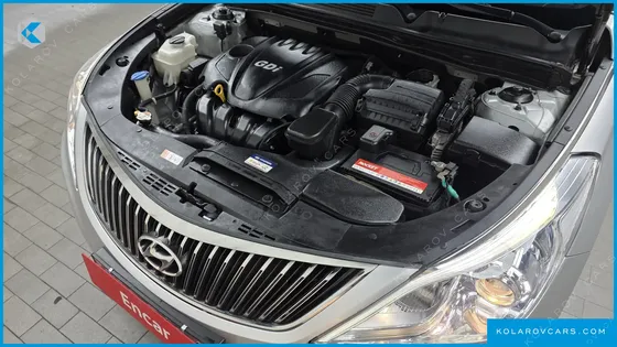 HYUNDAI GRANDEUR HG240 MODERN