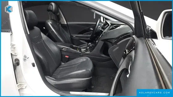 HYUNDAI GRANDEUR LPG HG300 HANDICAPPED ONLY