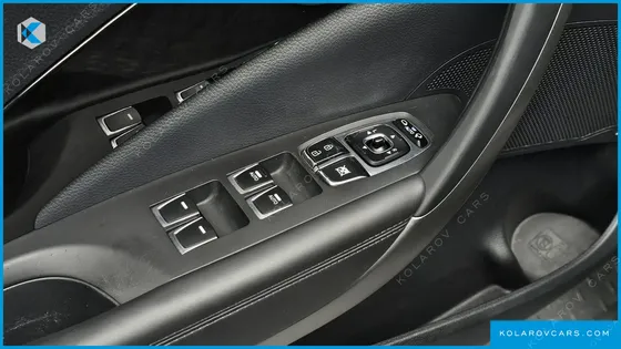HYUNDAI GRANDEUR HG300 PREMIUM