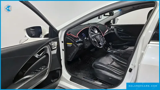 HYUNDAI GRANDEUR HG220 DIESEL PREMIUM