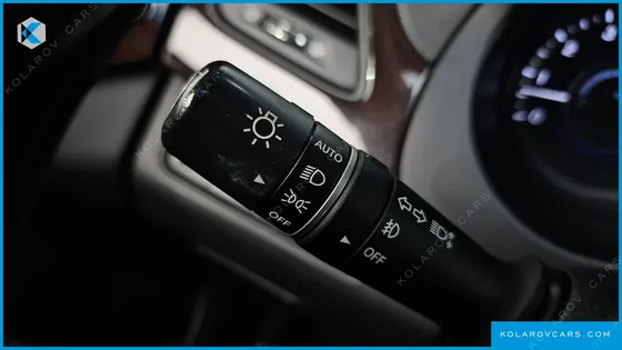 HYUNDAI GRANDEUR HG300 PREMIUM