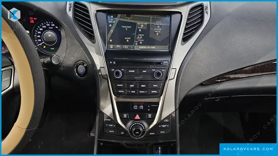 HYUNDAI GRANDEUR HG300 PREMIUM