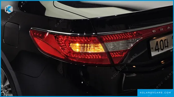 HYUNDAI GRANDEUR HG240 MODERN COLLECTION