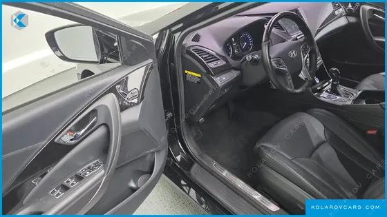 HYUNDAI GRANDEUR HG240 MODERN