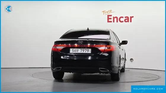 HYUNDAI GRANDEUR HG240 LUXURY