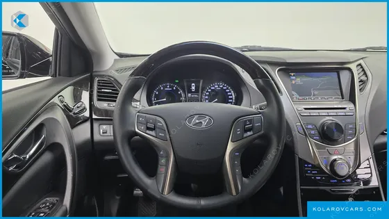 HYUNDAI GRANDEUR HG240 LUXURY