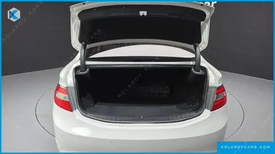 HYUNDAI GRANDEUR HG300 PRIME