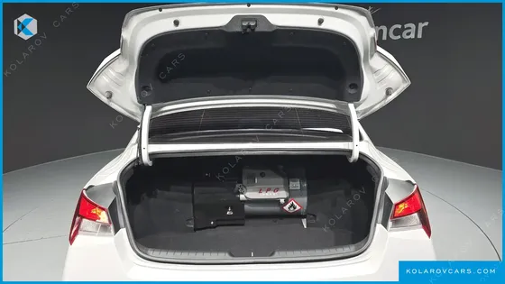 HYUNDAI ELANTRA (AVANTE) 1.6 LPI (RENT CAR)