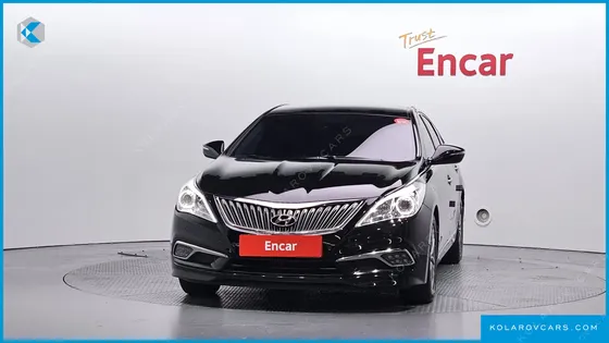 HYUNDAI GRANDEUR HG240 MODERN