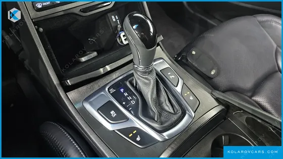 HYUNDAI GRANDEUR HG240 MODERN