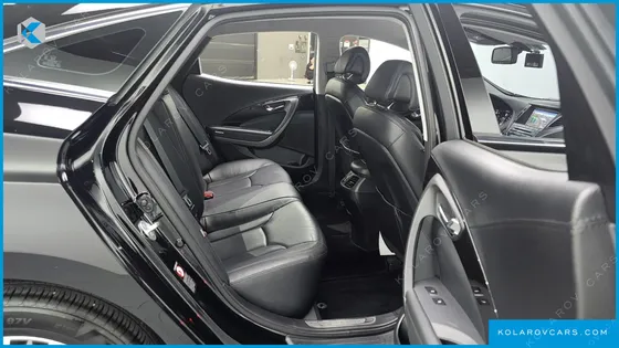 HYUNDAI GRANDEUR HG240 MODERN